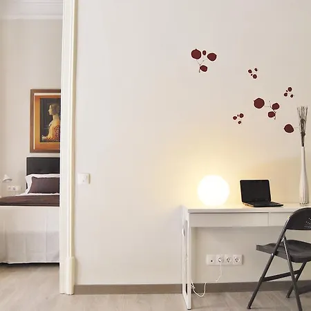 Rafael Music Palace Apartament